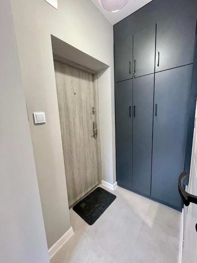 Przytulny Apartament Niedaleko Dworca Pkp ราดอม ภายนอก รูปภาพ